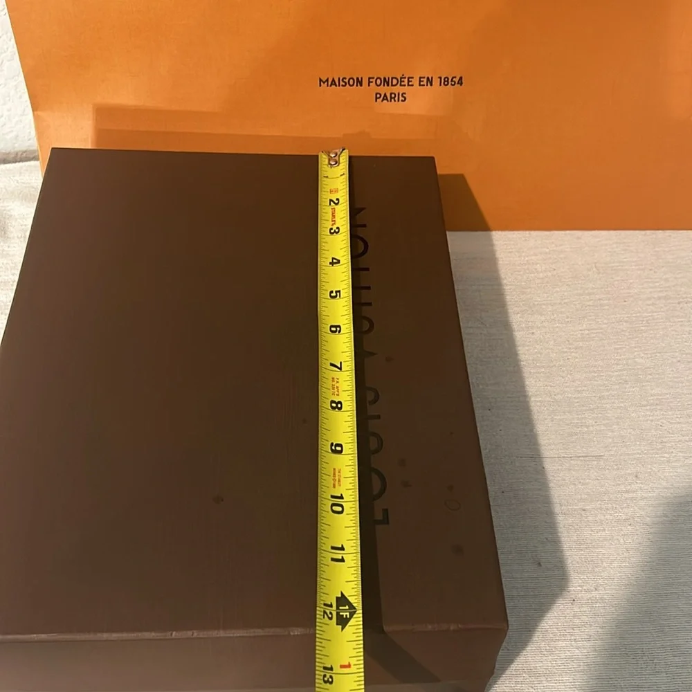 Louis Vuitton Small Emty Box and Bag for Gift/Storage - Picture 3 of 7